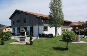 Appartement - Beau-séjour Holiday Home