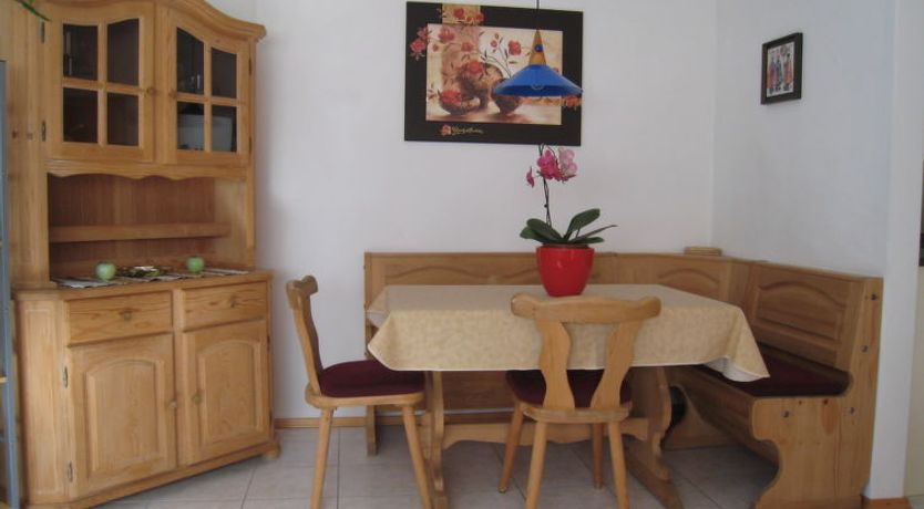 Photo of Ferienwohnung Chasa Schmidt