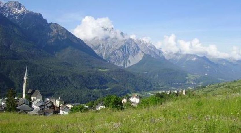 Photo of Ferienwohnungen Chasa Werro