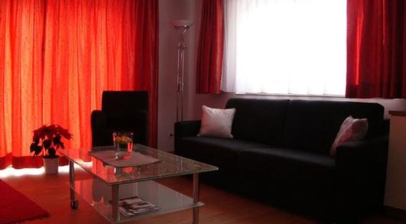 Photo of Ferienwohnung Chasa Percosta