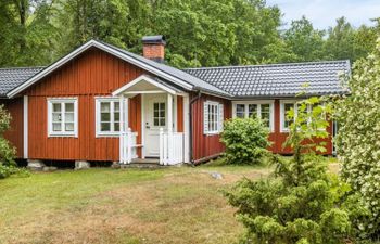 Röshult (BLE165) Holiday Home