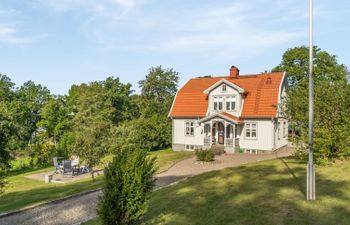 Norrgården Holiday Home