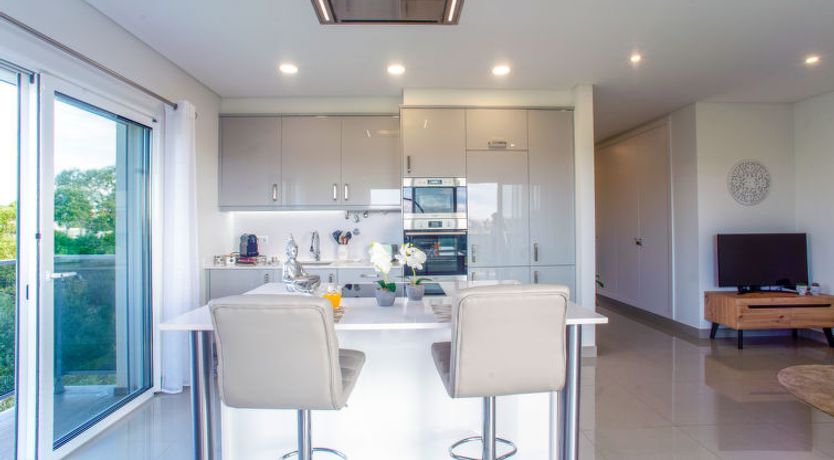 Photo of Emerson Plaza