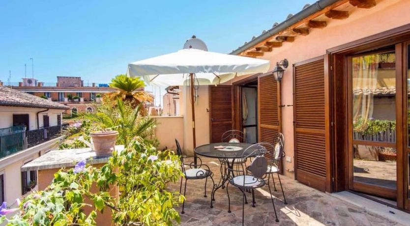 Photo of Charming Terrace