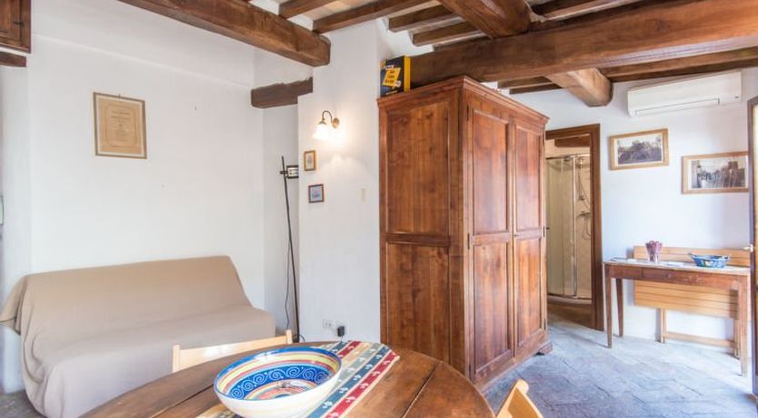 Photo of Charming Terrace