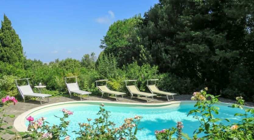 Photo of La Casa Vivente