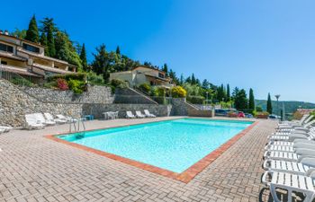 Sughera Apartment