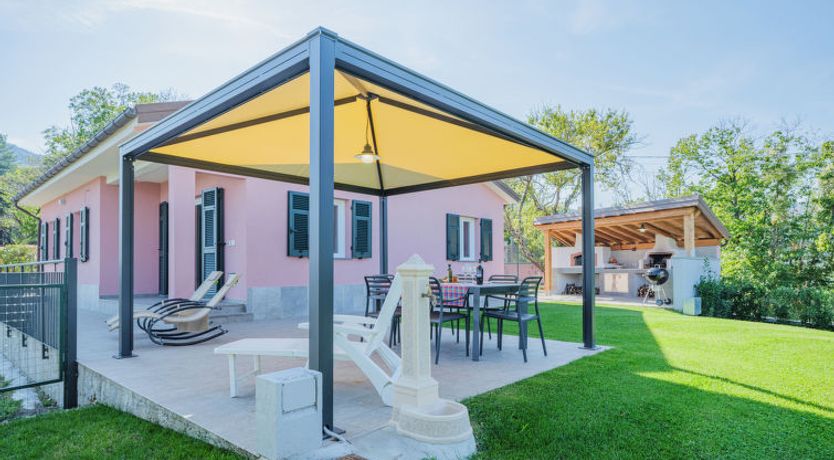 Photo of La Mela Musona