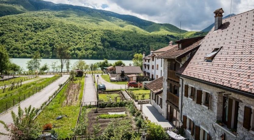 Photo of Albergo Diffuso - Cjasa de Barce