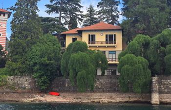 Sul Lago Holiday Home