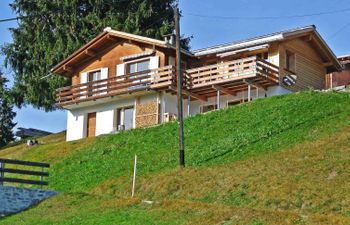 Ferienhaus Larix Holiday Home