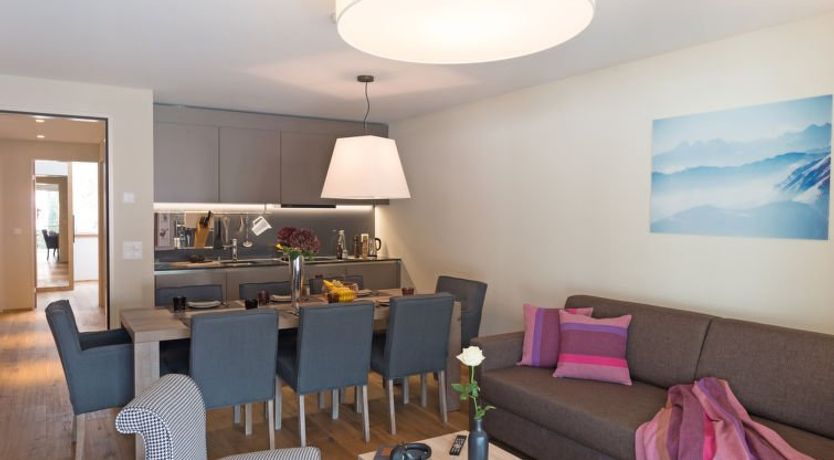 Photo of Peaks Place Apartment-Hotel & Spa Apartment 5