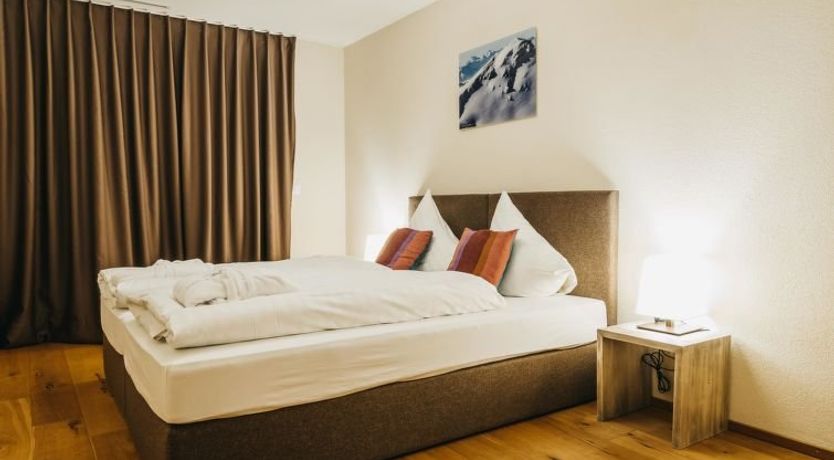 Photo of Peaks Place Apartment-Hotel & Spa Apartment 7