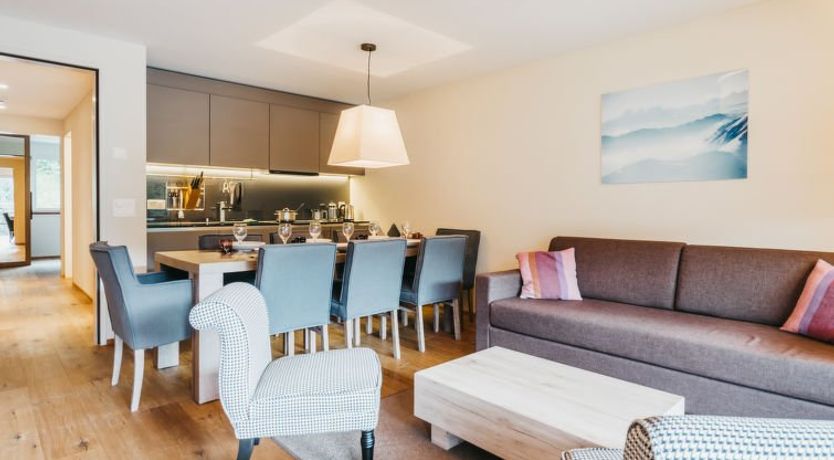 Photo of Peaks Place Apartment-Hotel & Spa Apartment 7