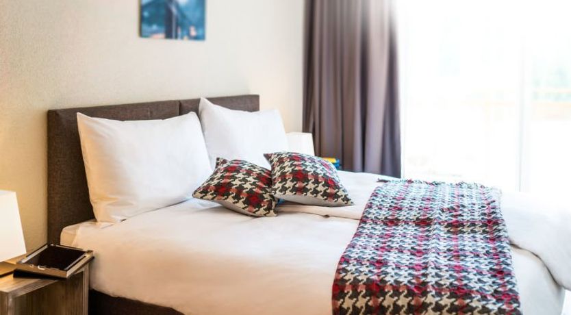 Photo of Peaks Place Apartment-Hotel & Spa Apartment 3