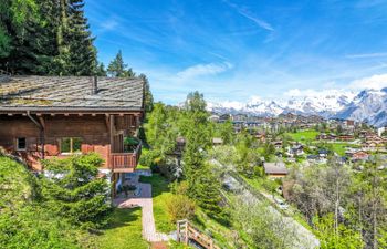 Agneau Holiday Home