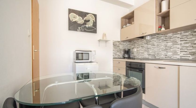 Photo of Mi&scaron;kulin Apartment 4