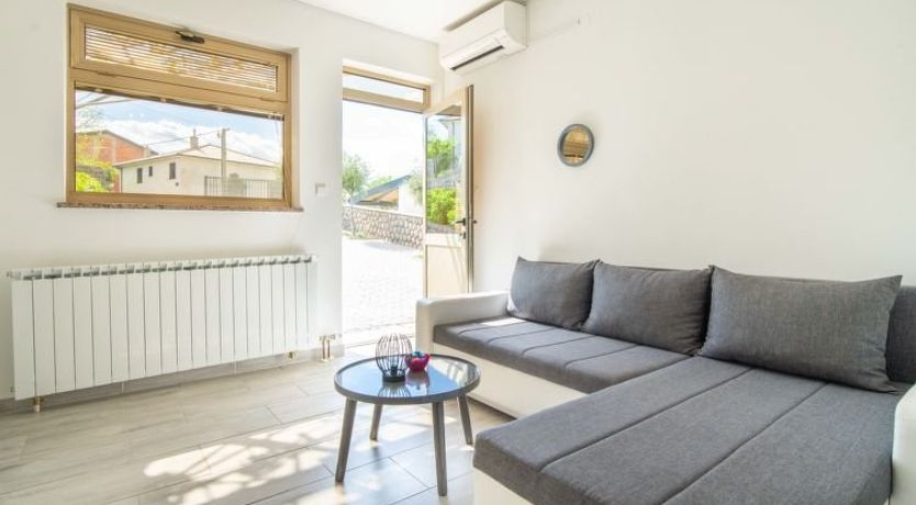 Photo of Mi&scaron;kulin Apartment 4