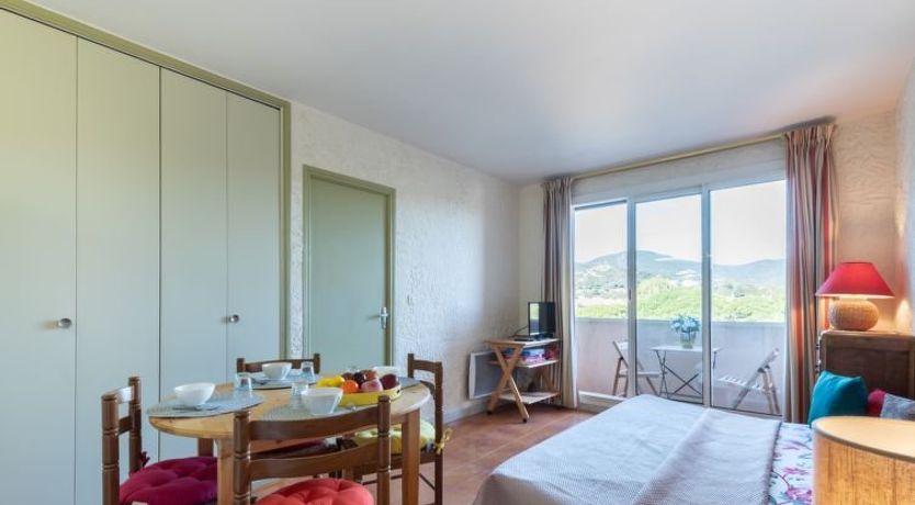 Photo of Porto di Mar Apartment 16