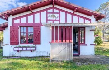 Chante Cigale Holiday Home