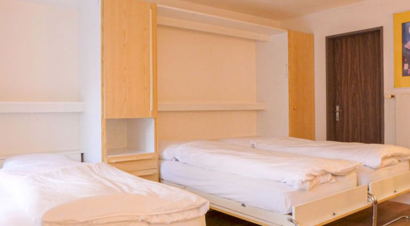 Photo of Pasadena Apartment 2