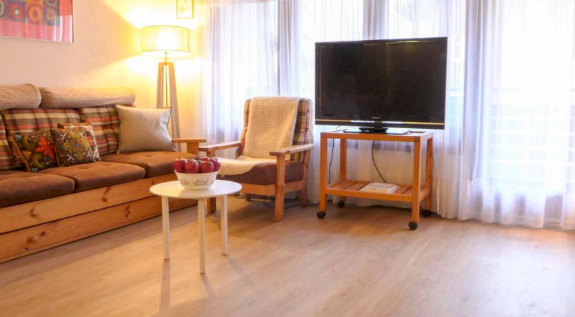 Photo of Pasadena Apartment 2