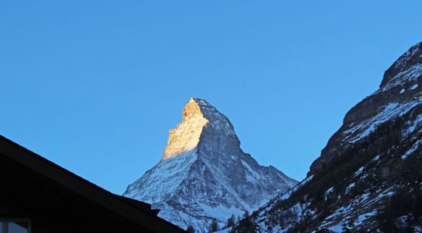 Photo of Pasadena Apartment 2