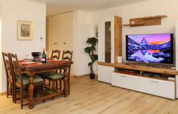 Grillon Apartment 4 Holiday Home