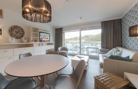 Sea Breeze Apartment 4 Holiday Home