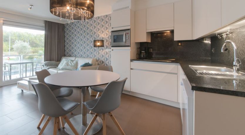 Photo of Sea Breeze Apartment 4