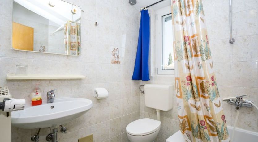 Photo of Hilde Blue Apartment 9