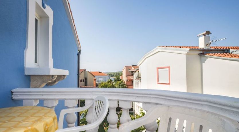 Photo of Hilde Blue Apartment 9