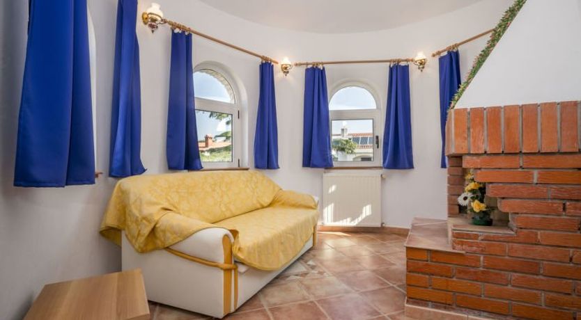 Photo of Hilde Blue Apartment 9