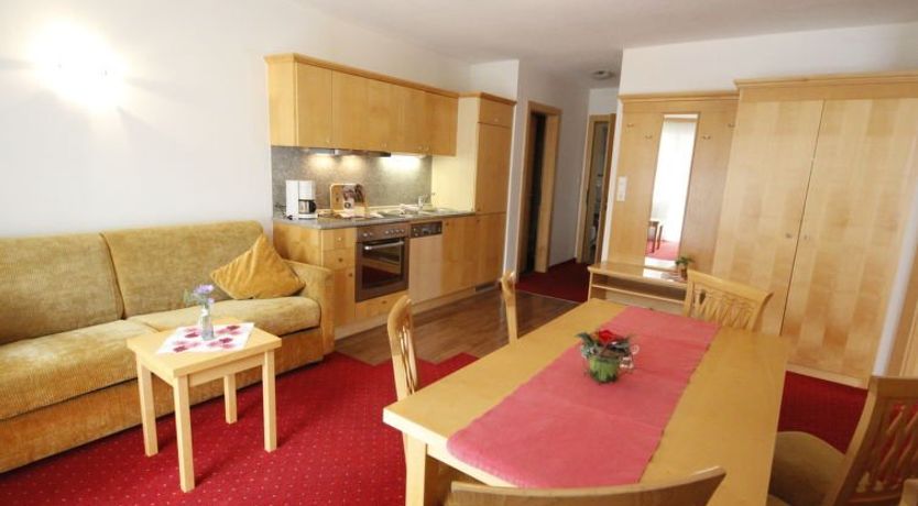 Photo of Falkner Apartment 14