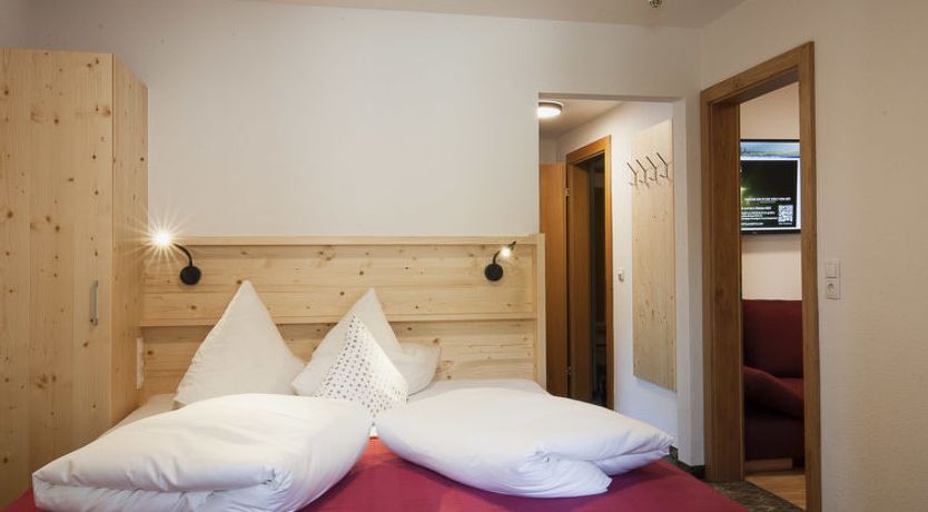 Photo of Falkner Apartment 13