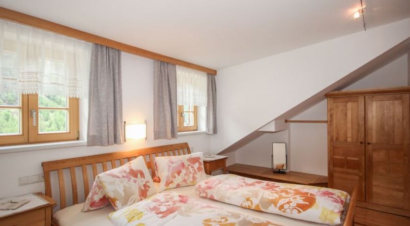 Photo of Beim Holzschnitzer