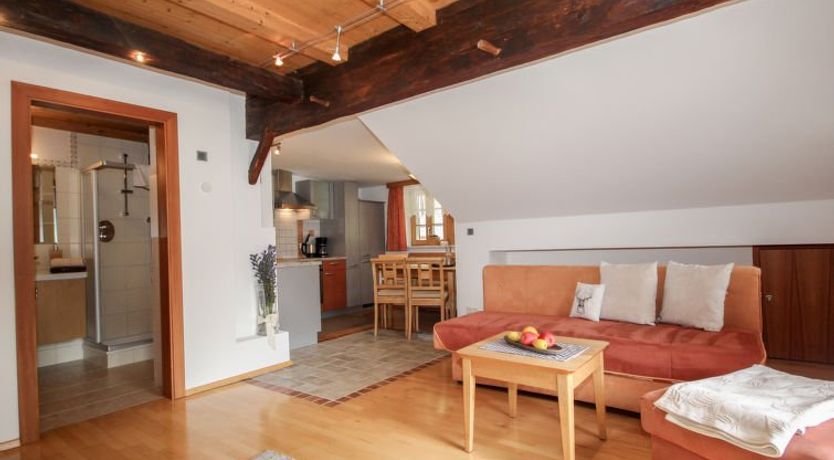 Photo of Beim Holzschnitzer