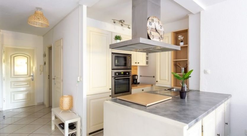 Photo of Port de La Gavine Apartment 24