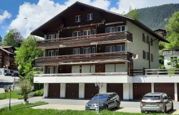 Chalet Wyssefluh Apartment 3 Holiday Home