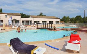 Photo of Les Portes des Cevennes Holiday Home 2