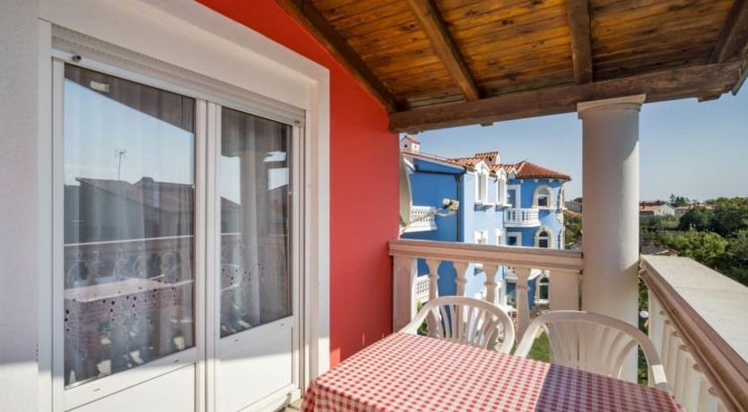 Photo of Hilde Red Apartment 4