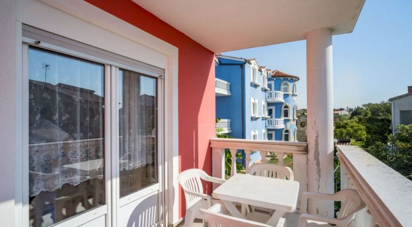 Photo of Hilde Red Apartment 3