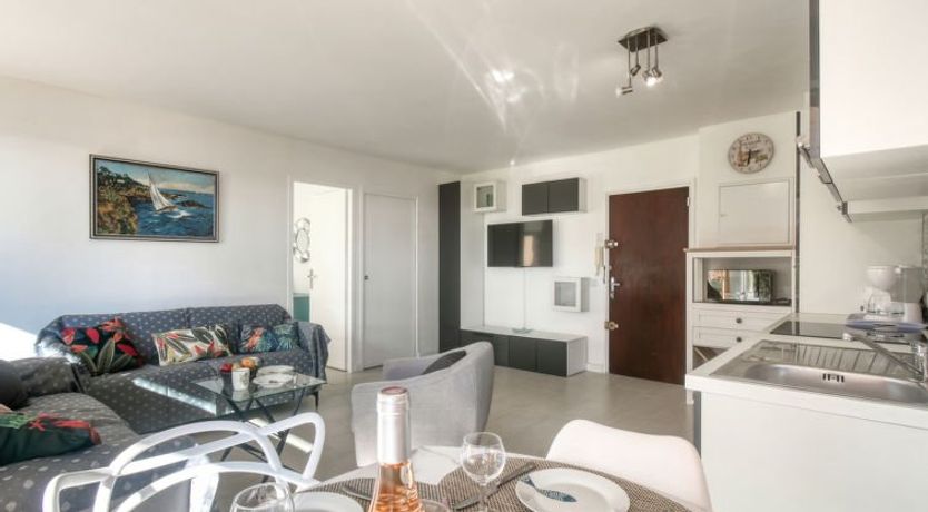 Photo of Le Méditerranée Apartment 3