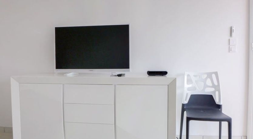 Photo of Le Méditerranée Apartment 2