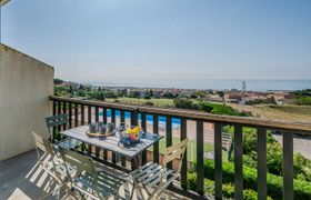 Photo of les-eaux-vives-1-2-apartment-2
