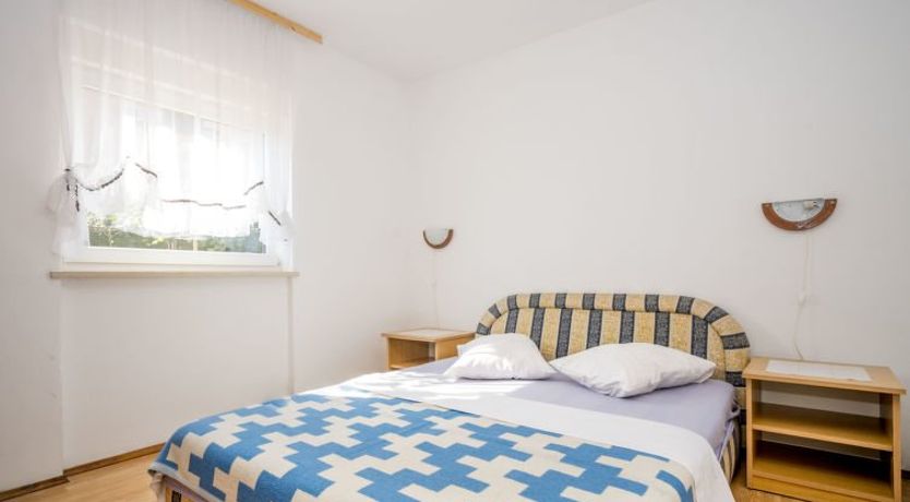 Photo of Hilde Red Apartment 2