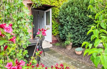 Jana Holiday Home