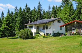 Paula Holiday Home