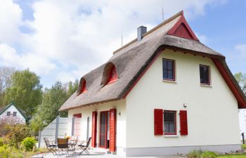 Heide Holiday Home