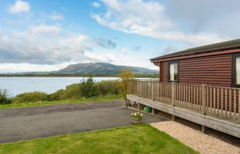 Loch Side Lodge 8 Holiday Home